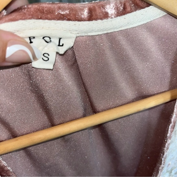 POL Pink Crushed Velvet Tee - Picture 6 of 6